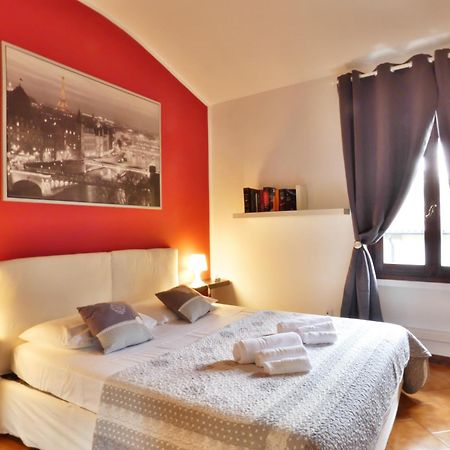 Apartamento Garden Sweet House Desenzano Desenzano del Garda Exterior foto